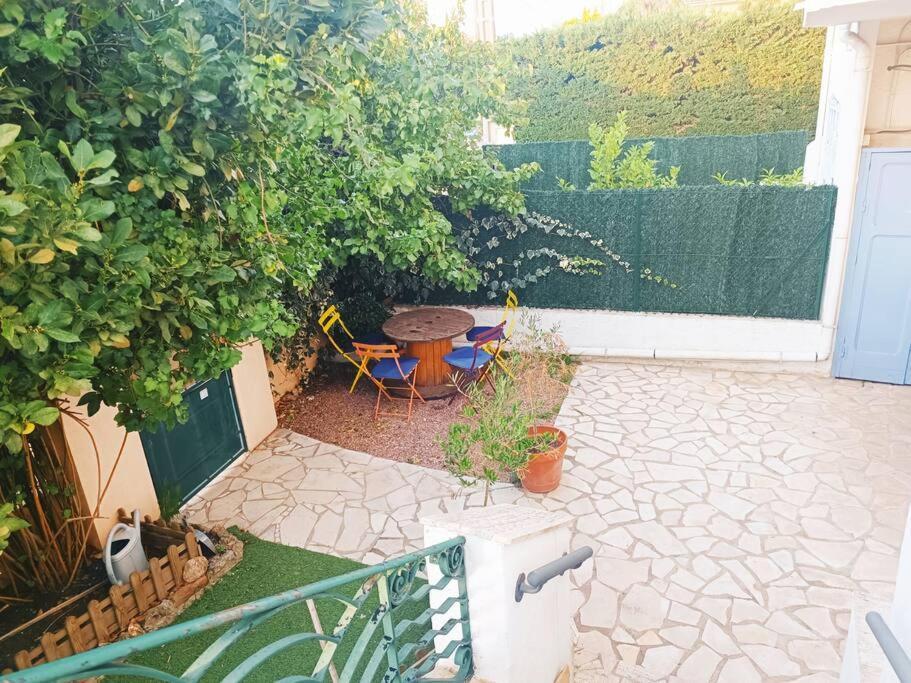 Villa Bord De Et Base Nature *